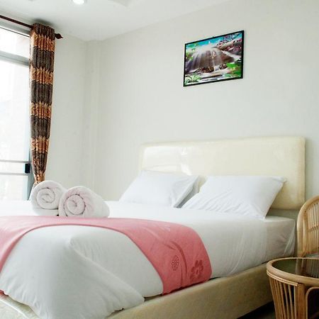 Sabai Sabai House Pattaya Motel Værelse billede